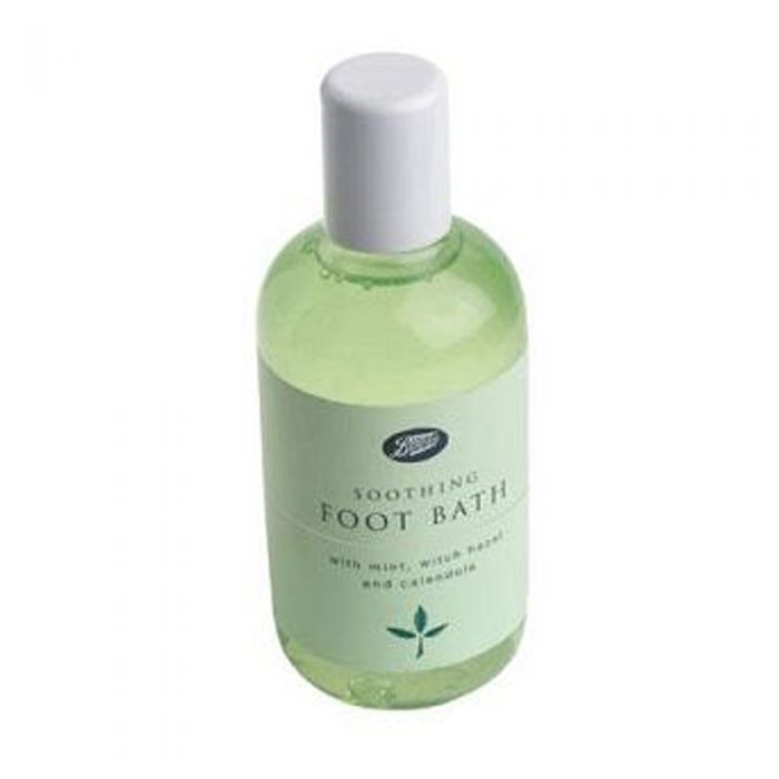 Boots Soothing fotbad 150 ml