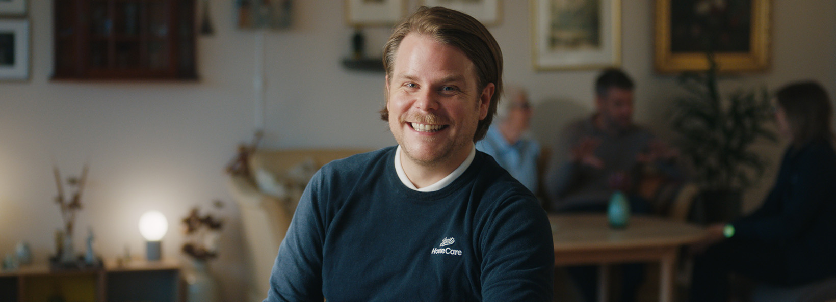 HomeCare sykepleier med ernæring