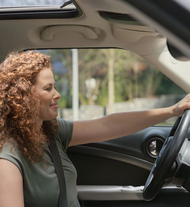 Dame med diabetes kj&oslash;rer langt med bil